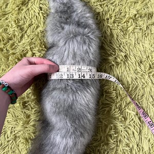 Realistic Wolf Tail (faux fur)