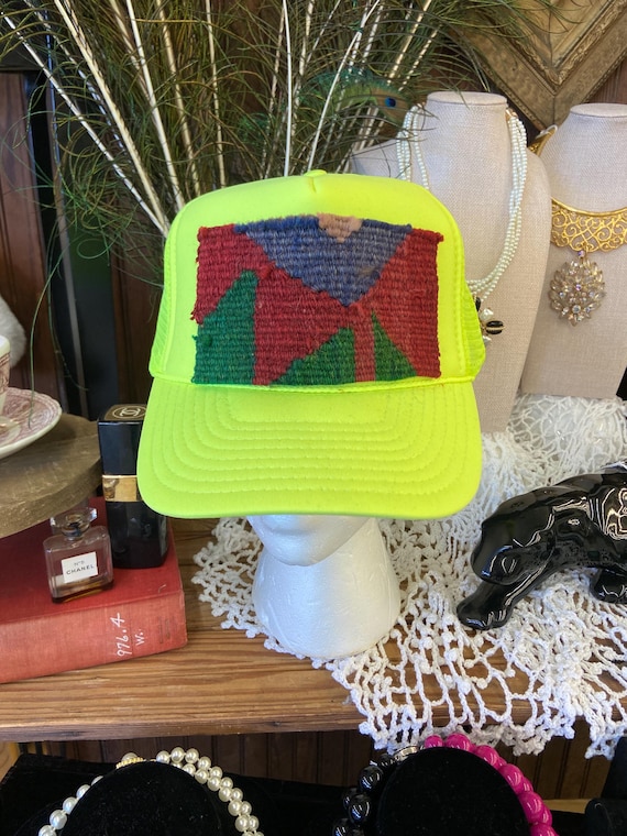 Neon Yellow Trendy Trucker Hat, Kilim Turkish Patch, Trucker  display picture 1