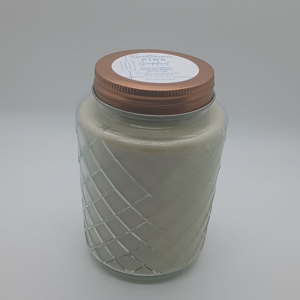 Pink Grapefruit 18oz Diamond Jar Candle