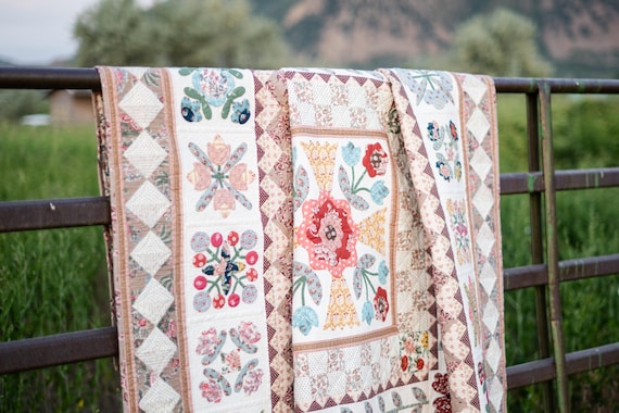 Jane Austen 250th Anniversary Quilt Kit - Lori Holt Riley Blake