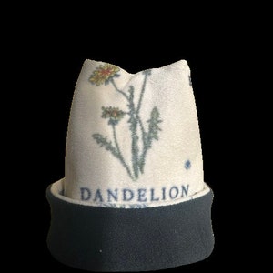 Wildflowers fleece 4 point beanie
