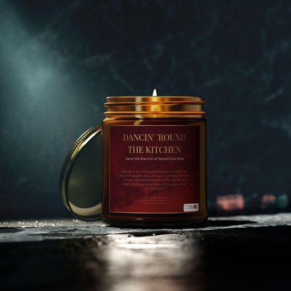 Red Album Candle, Autumn Chai Scented Candle, Red Era Candle, Unique Taylor Merch, Fall Themed Home Decor, Ideal Gift for Taylor Fan