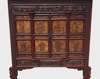 1820s Chinese Qing Dynasty Large Cabinet