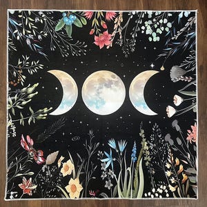Mystical Tarot Reading Cloth - Celestial Altar Cloth, Moon Phase Witchy Decor