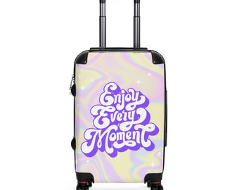 Boho Psychedelischer Koffer, Genießen Sie jeden Moment Anzug Tasche, motivierend lebendiger Groovy Koffer, einzigartiges Reisegepäck mit Hippie Stil