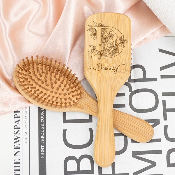Personalised Engraved Hair Brush For Girls,Wooden Wedding Comb,Bamboo Paddle Hairbrush,Dance Team Gift,Teacher Appreciation Gift,Graduation