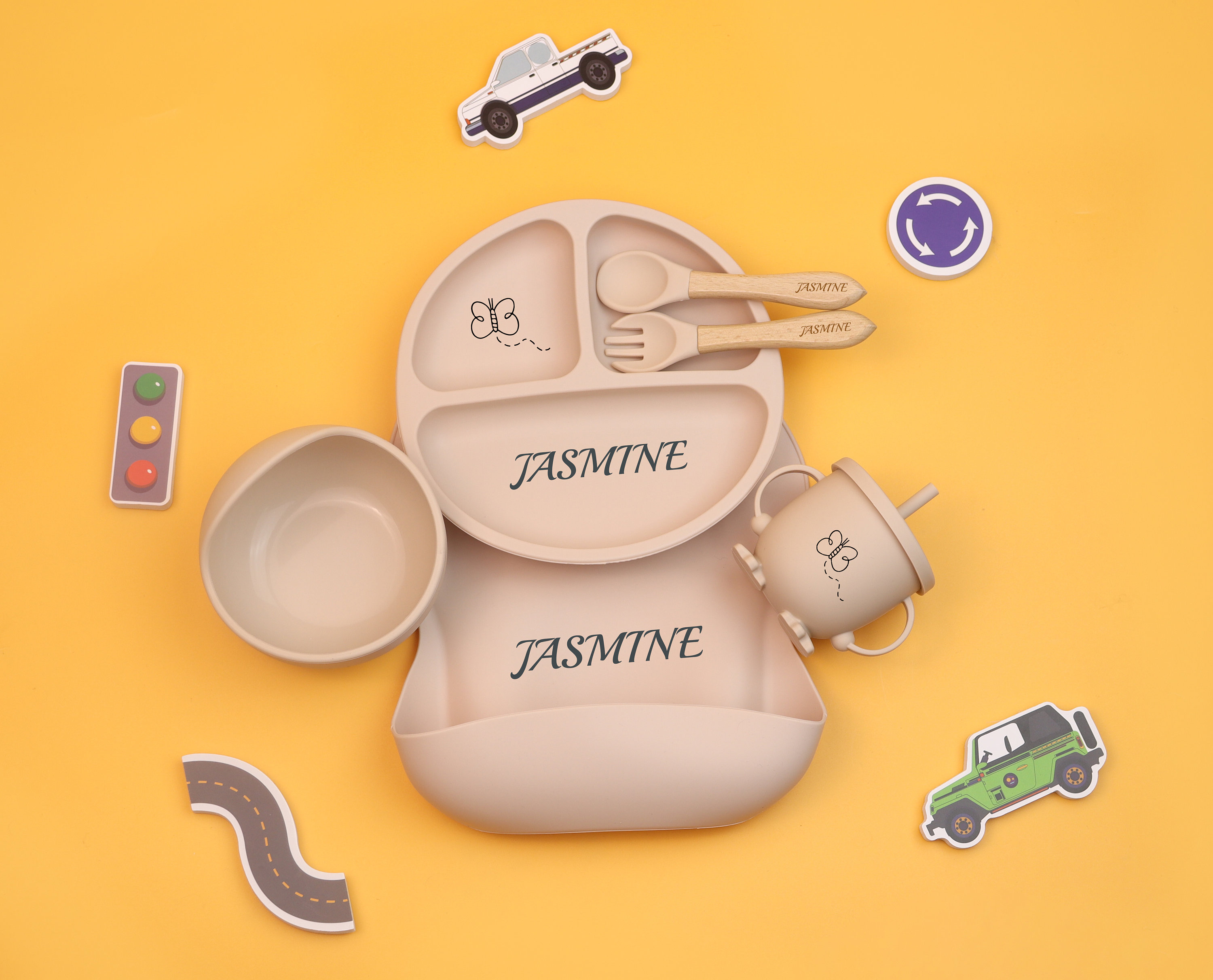 Personalized Cartoon Silicone Baby Weaning Set,Feeding Set with Name,Separator Tray Bib Cup,Engraved Toddler Feeding Set,Kids Silicone Plate