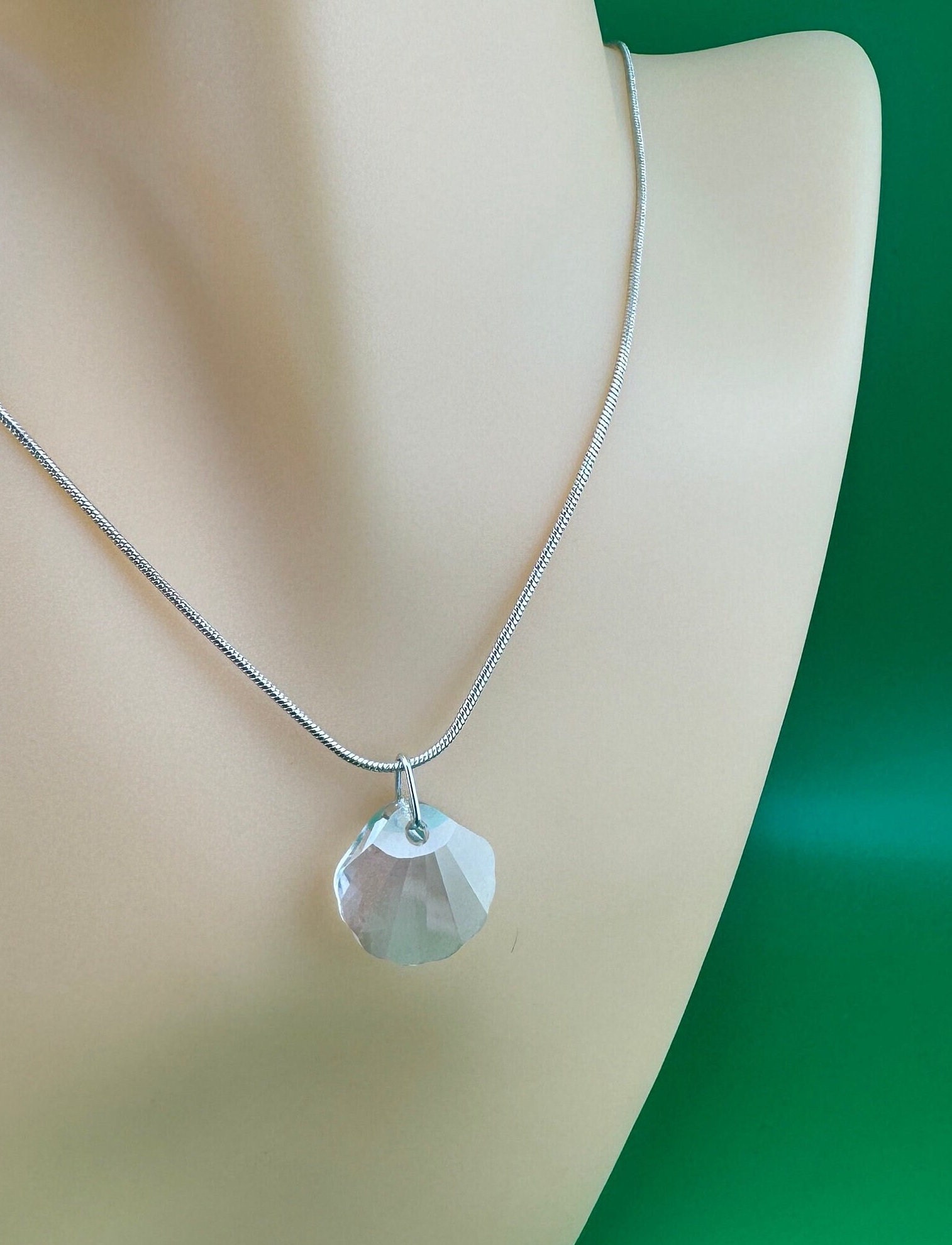 Shell Pendant Necklace With Swarovski #6723 Clambshell Golden Shadow - Etsy