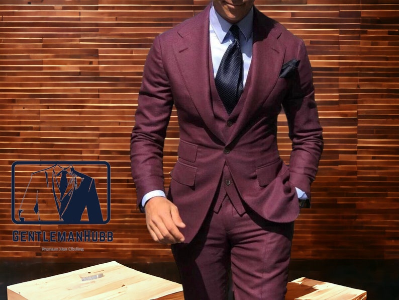 Men's Formal Clothing Fashionable Tuxedo Suits Comfortable Apparel image 1