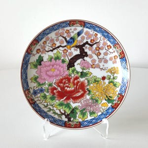 Small Decorative Chinoiserie Plate with Robin and Botanical Motifs
