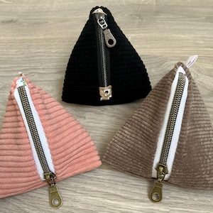 Corduroy zipped bags (customization and size of your choice)