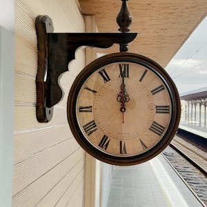Dual Face Wooden Wall Clock: Vintage Nautical Style, Silent Quartz