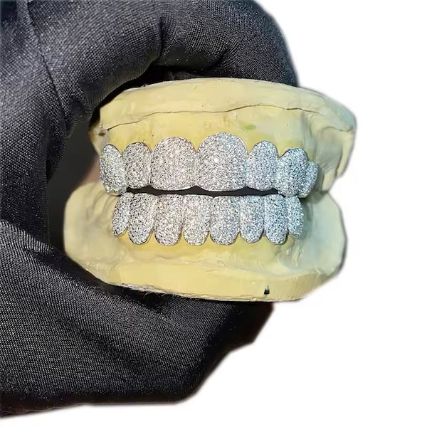 Custom Bustdown Fully Iced moissanite Deep Cut Rapper Grillz with Hand Set on 925 Sterling Silver Honeycomb Setting Grillz Perm Cut Grillz