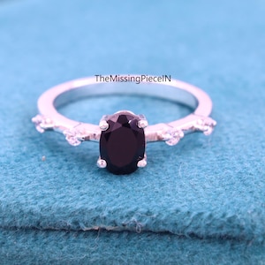 Natural Black Onyx Oval Cut Ring, Genuine Onyx Gemstone, Small Everyday Ring, Promise Wedding Ring, Minimalist Bridal Ring, Anniversary Gift
