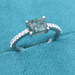 Emerald Cut Natural Moss Agate Ring, Engagement Ring, Solid 14K Gold Minimalist Ring, Solitaire Ring, Green Gemstone Ring, Anniversary Gift