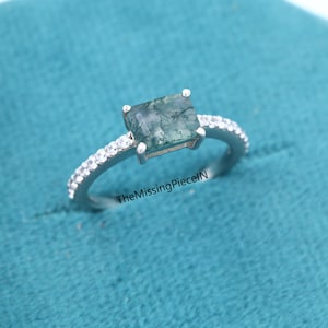 Emerald Cut Natural Moss Agate Ring, Engagement Ring, Solid 14K Gold Minimalist Ring, Solitaire Ring, Green Gemstone Ring, Anniversary Gift