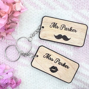 Porte-clés personnalisé Mr & Mrs / Porte-clés Saint-Valentin mariage d&#39;un couple