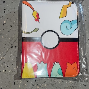 Pokémon Ringbuch mit 4 Ringen und 400 Karten – Perfekt für Sammler und Fans!