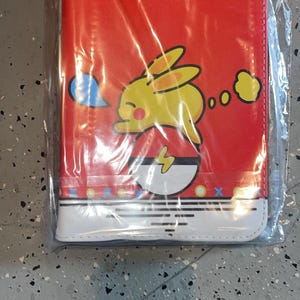 Carpeta de 4 anillas Pokémon con capacidad para 400 cartas: ¡perfecta para coleccionistas y fanáticos!