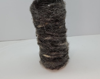 Icelandic wool roving - grey with white