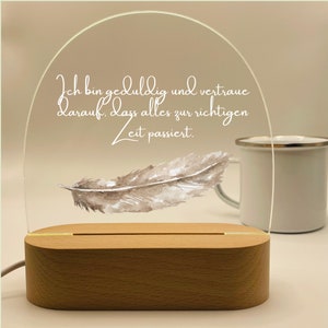 Nachtlicht Boho Feder, Affirmation, Nachttischlampe mit Spruch Acryl, gemütliches Licht Affirmation, Lampe Selbstliebe, Geschenk Teenie