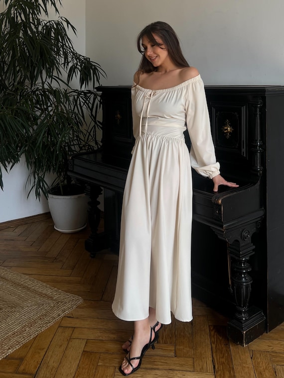 de la vali silentium flounce-sleeve lace mini dress Halley Balloon Sleeve Frill Bust Flounce Hem Lace Dress White main image 1