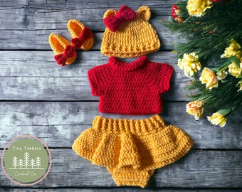 Hand-crocheted Winnie the Pooh Baby Photo Prop Outfit, Baby Costume, Winnie the Pooh Set, Completed Item, Baby Girl