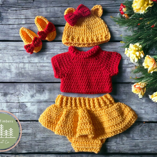 Hand-crocheted Winnie the Pooh Baby Photo Prop Outfit, Baby Costume, Winnie the Pooh Set, Completed Item, Baby Girl