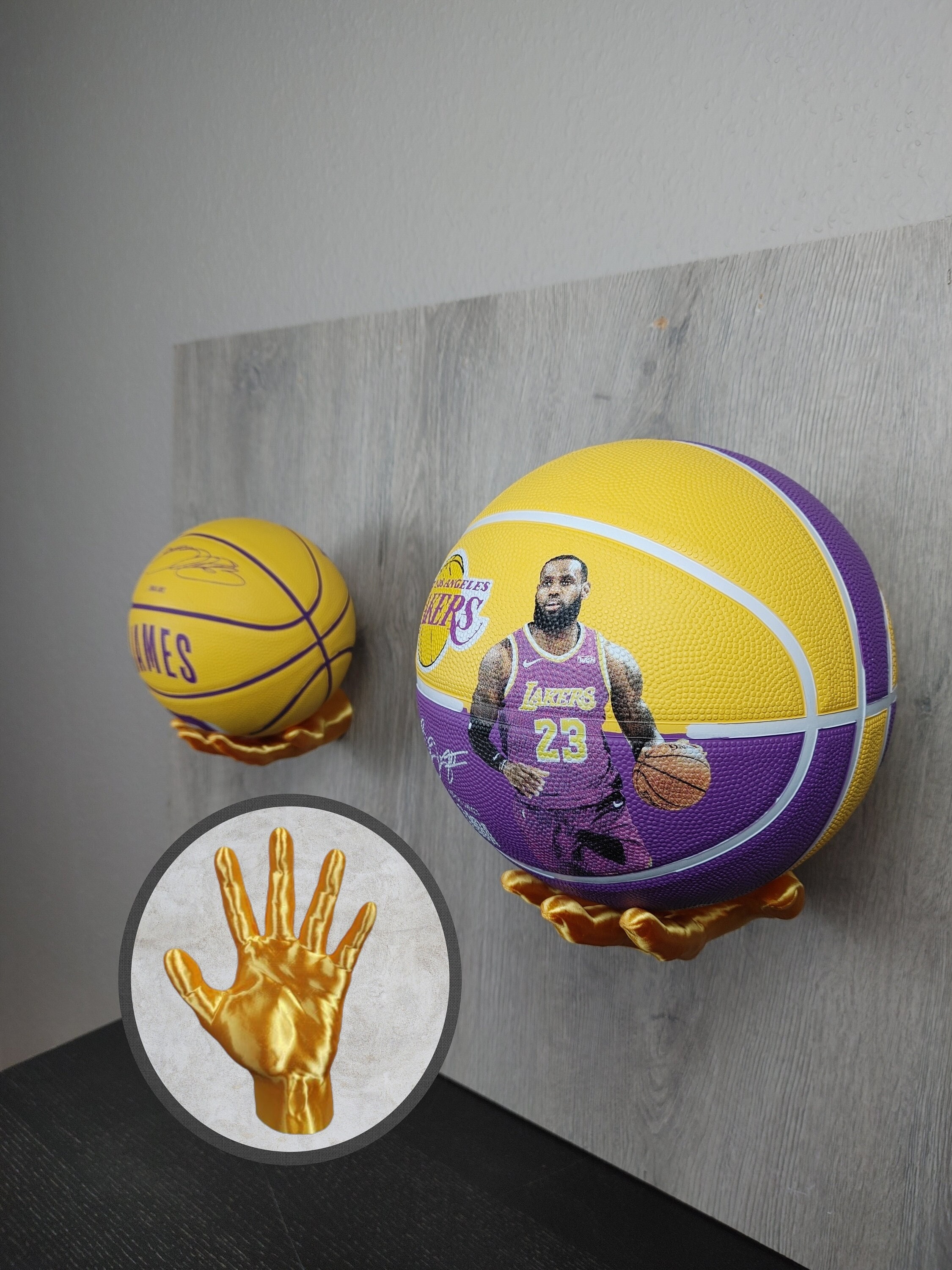 Wandhalterung für Bälle im Hand Design - passend für Basketball Fußball  Bälle