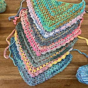 Crochet Bandana with ties