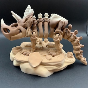 3D Printed Flexi Triceratops Skeleton Toy Fidget Dinosaur Kids Articulating Toy Prehistoric Figure Gift for Dino Lovers & Collectors