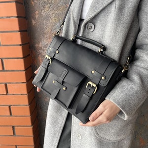 Maletín elegante personalizado para mujer - Mini cartera de cuero personalizada para ella - Bolso de hombro de cuero cosido a mano - Bolso bandolera hecho a mano