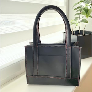 Mini sac à main en cuir personnalisé, petit fourre-tout élégant, idée cadeau élégante, mini sac fourre-tout mignon, sac à bandoulière en cuir cousu main, sac à main élégant