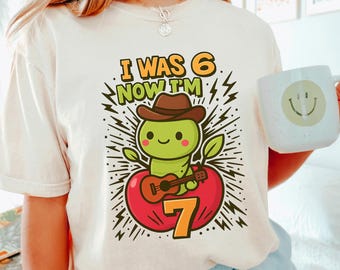Comfort Colors 6 7 I Was 6 Now I'M 7 Worm Shirt, Retro Silkworm Graphic Tee, 156039