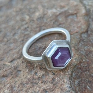 Silky Sheen Pink Sapphire Hexagon Ring, Sterling Silver, Size 7 image 1