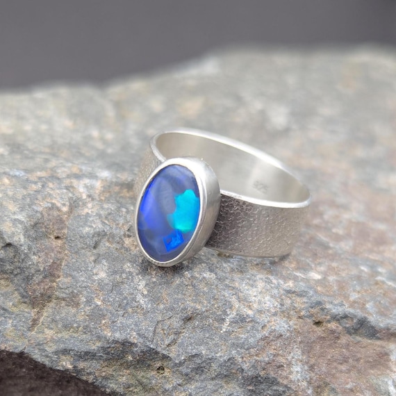 Lightning Ridge Opal Ring - Size 10
