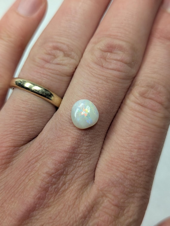 Australian Opal - 1.76 carats