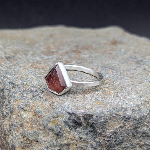 Strawberry Quartz Ring - Size 6