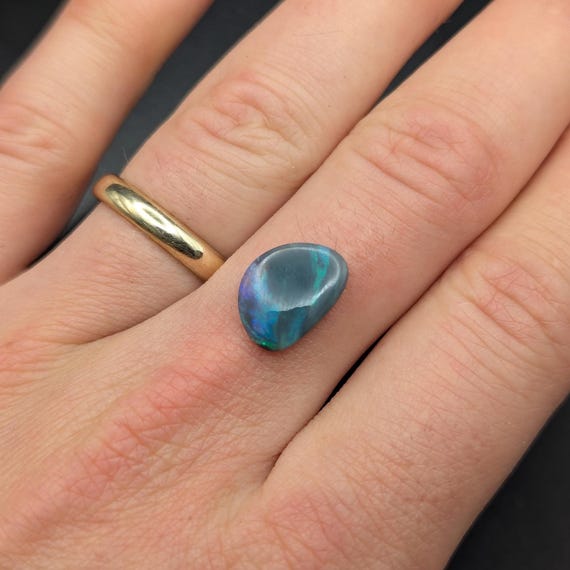 Australian Opal - 2.28 carats