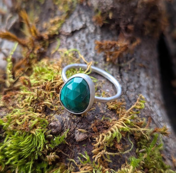 Malachite Ring - Size 9