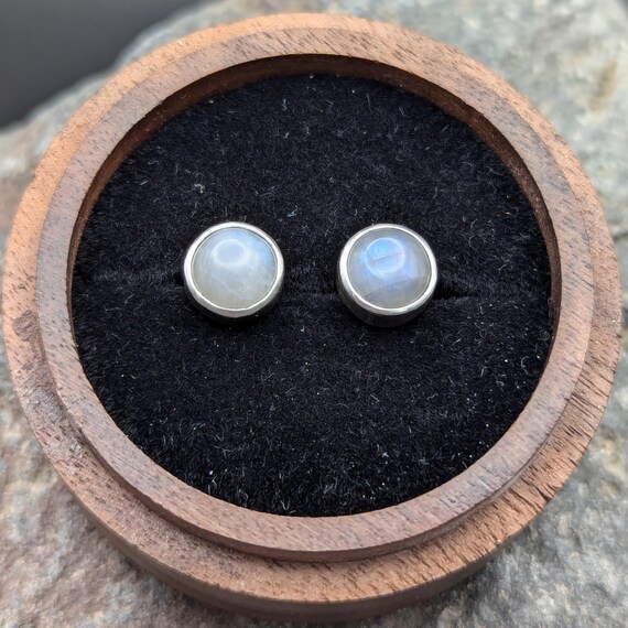 Rainbow Moonstone Stud Earrings - 7mm