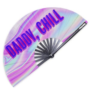 Daddy Chill Fan – Relaxed Queer Drag Festival Fan