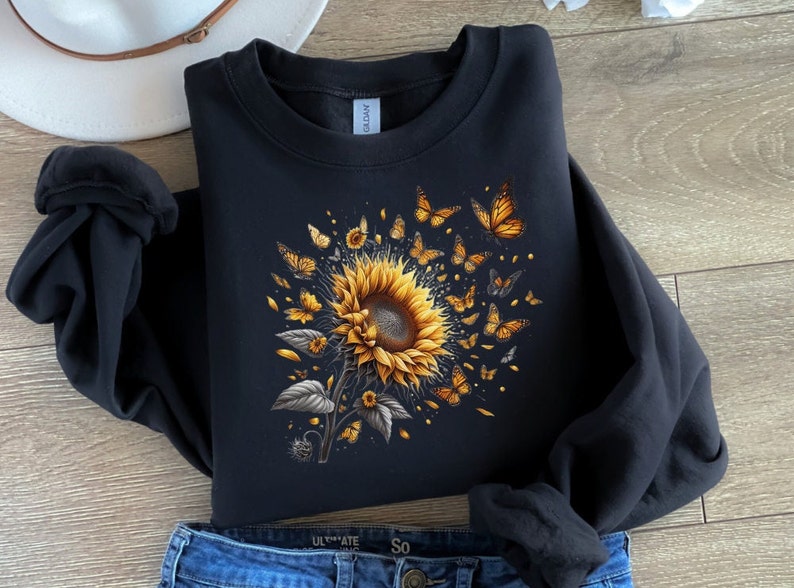 Butterflies Sunflower SweatShirt, Cute Floral SweatShirt, Bug Sweatshirt , Boho Shirt, Botanical Shirt, Cottagecore Shirt, Insect gift zdjęcie 4