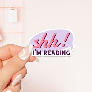 shh sto leggendo adesivo, adesivo libresco, regalo per gli amanti dei libri, Merch libresco, adesivo Kindle, Smut Reader, amante della lettura, e-reader