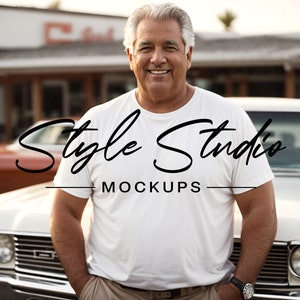 Älteres männliches Modell T-Shirt Mockup, Papa T-Shirt Mock, Vatertag BC Weiß 3001, Plus Size T-Shirt, Herren Opa, klassisches Muskelauto Mock Up