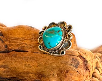 Vintage Navajo Sterling Silver Turquoise Ring Sz 7.5