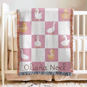 Personalisierte Baby Mädchen Decke mit Namen Gans Kinderzimmer Dekorationen Individuelle Baby Decke persönliche Baby Shower Geschenk Neugeborenen Andenken