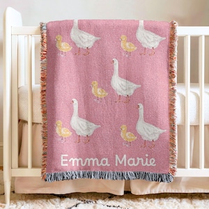 Personalisierte Namen Decke Gans Kinderzimmer Dekoration Baby Mädchen Decke Erste Mittlere Name Decke persönliches Baby Shower Geschenk Neugeborenen Andenken