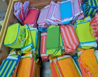 Mini sac fourre-tout isotherme Authentic Viral de Trader Joe - Couleurs d'été