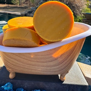 Turmeric & Kojic Acid Soap / Wholesale - Etsy